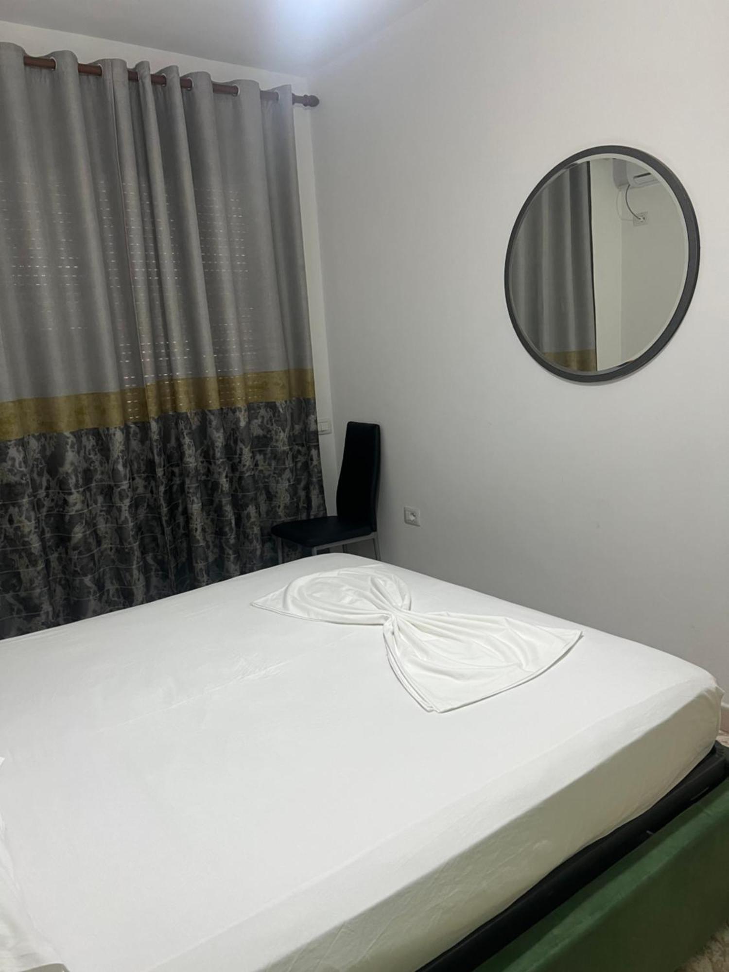 Apartamento Martin Ferraj Riviera Vlorë Exterior foto